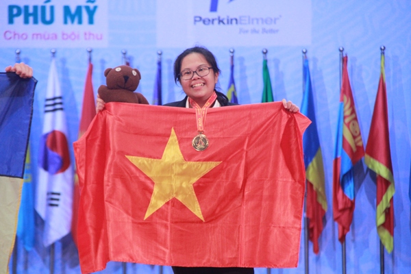 Việt Nam nằm trong nhóm 5 nước có kết quả cao nhất tại Kỳ thi Olympic Hóa học quốc tế 2014